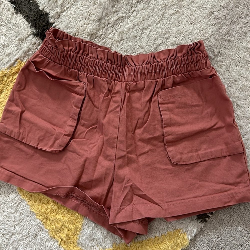 Janie and Jack Shorts with Pockets - Size 2T - Coral